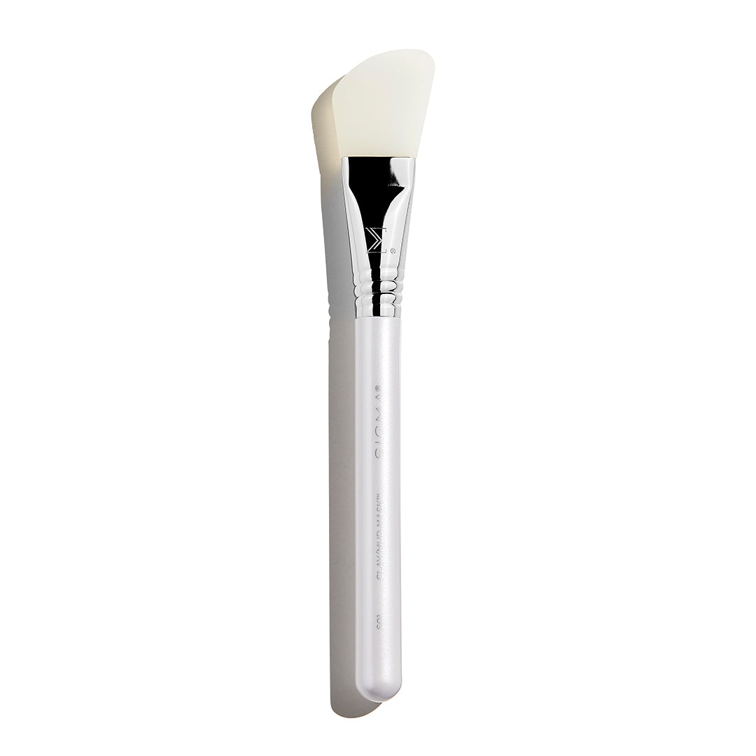 Skincare brush mud mask brush by Sigma Beauty