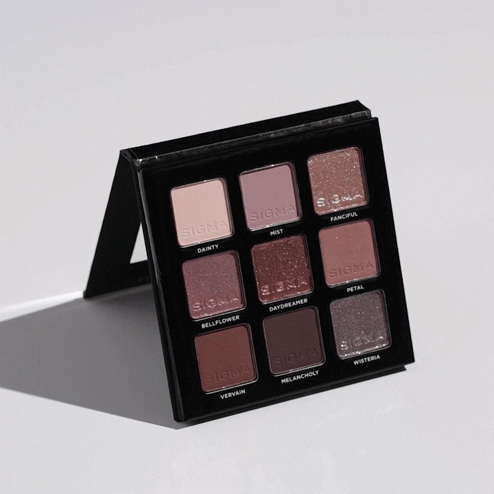 HAZY EYESHADOW PALETTE