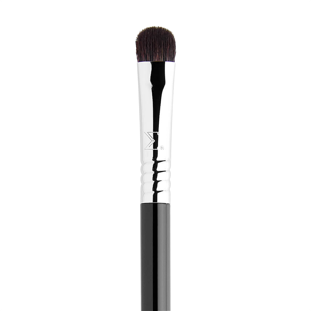 E55 Eye Shading Brush - Black