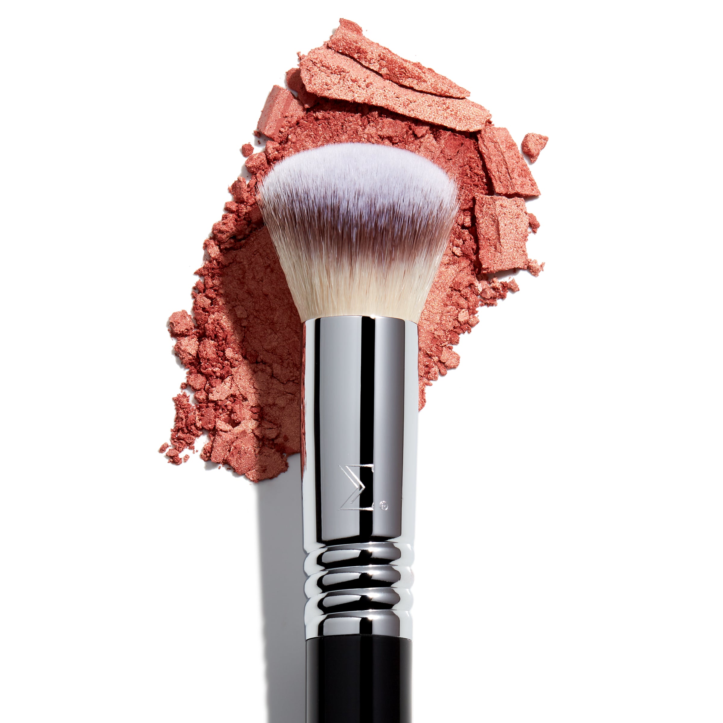F49 Soft Finish Cheek Brush