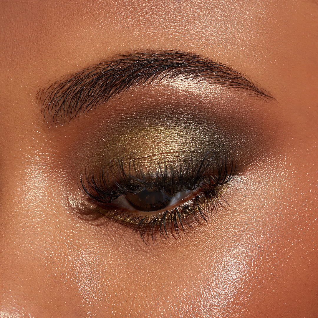 CARAMEL APPLE EYESHADOW QUAD MACRO EYE LOOK