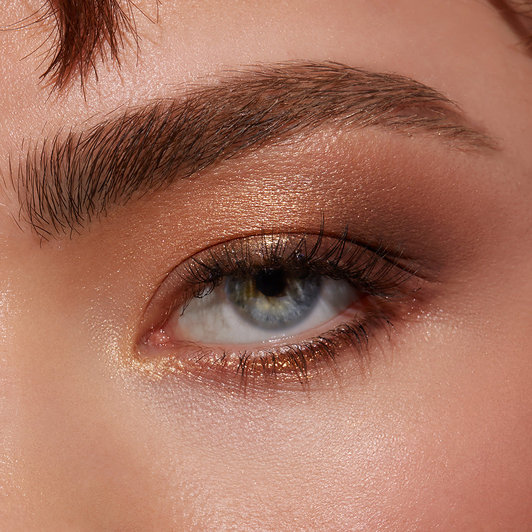 CRÈME BRÛLÉE EYESHADOW QUAD MACRO EYE LOOK