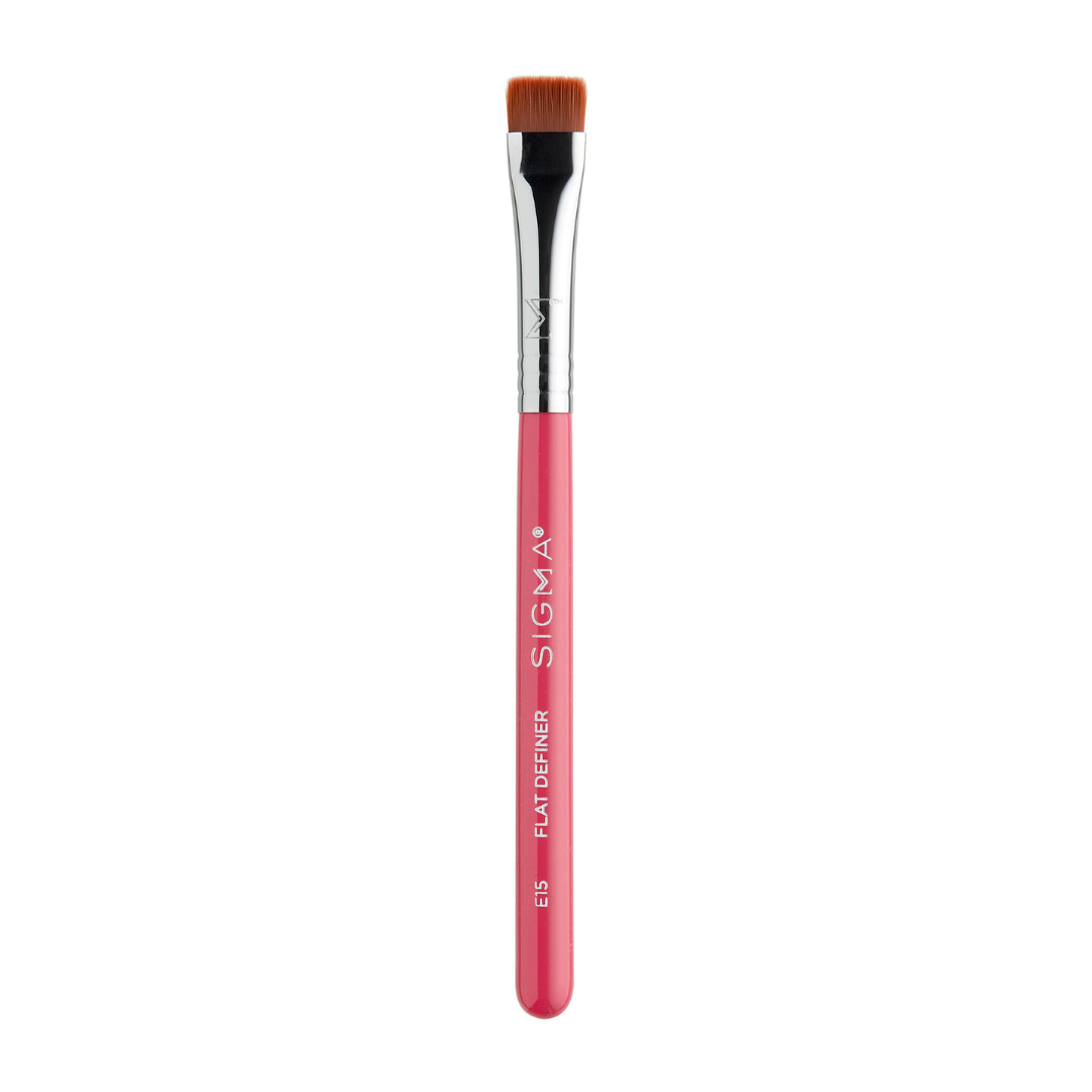 Mini E15 Flat Definer Brush - Sigma Beauty