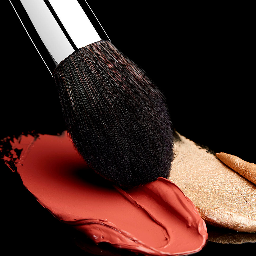 F36 TAPERED CHEEK™ BRUSH