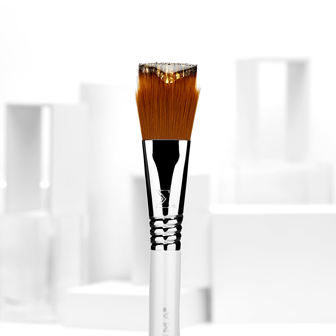 Skincare serum brush by Sigma Beauty