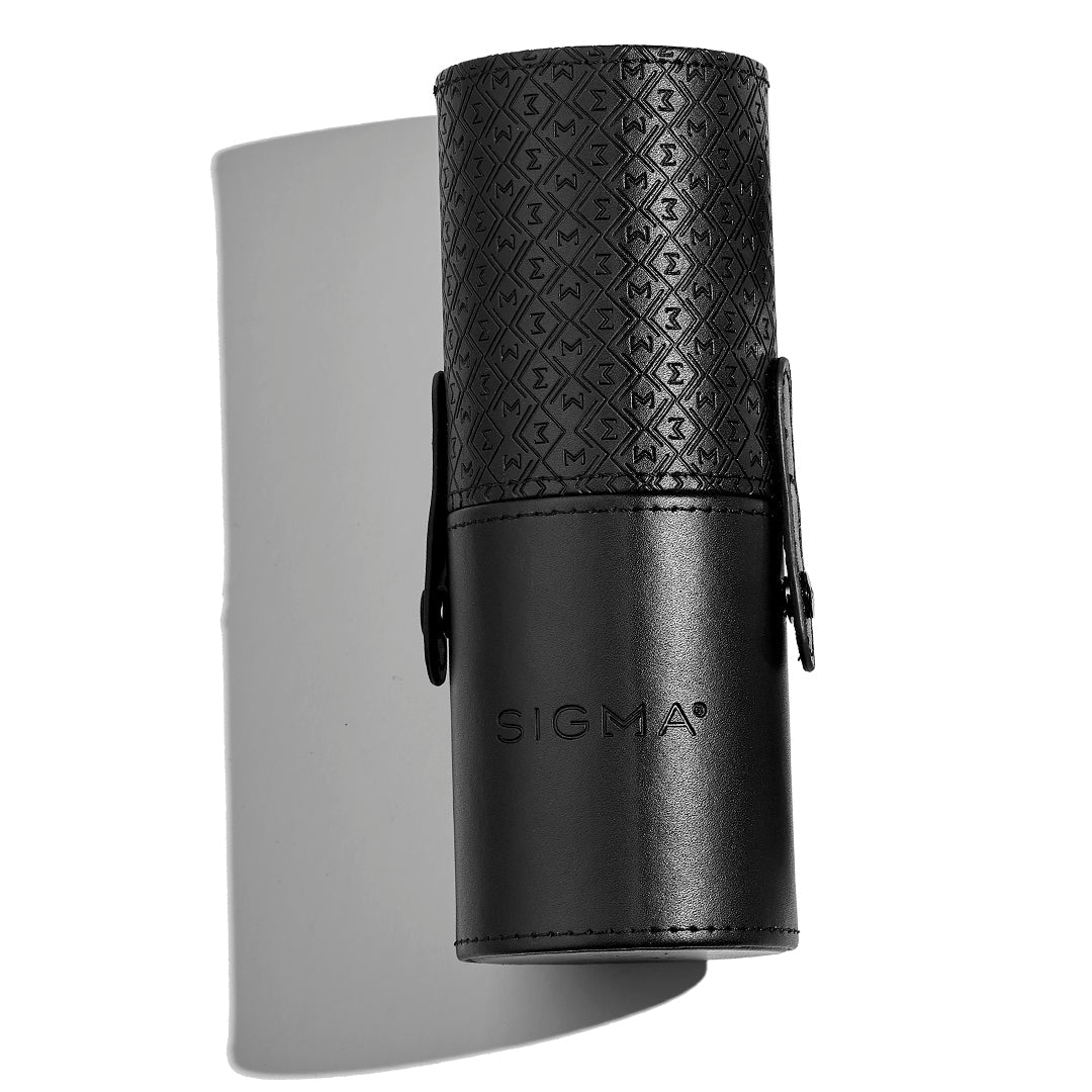 Closed Makeup Brush Cup from Sigma Beauty