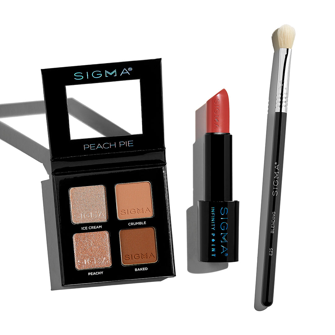 Pretty in Peach Makeup Set