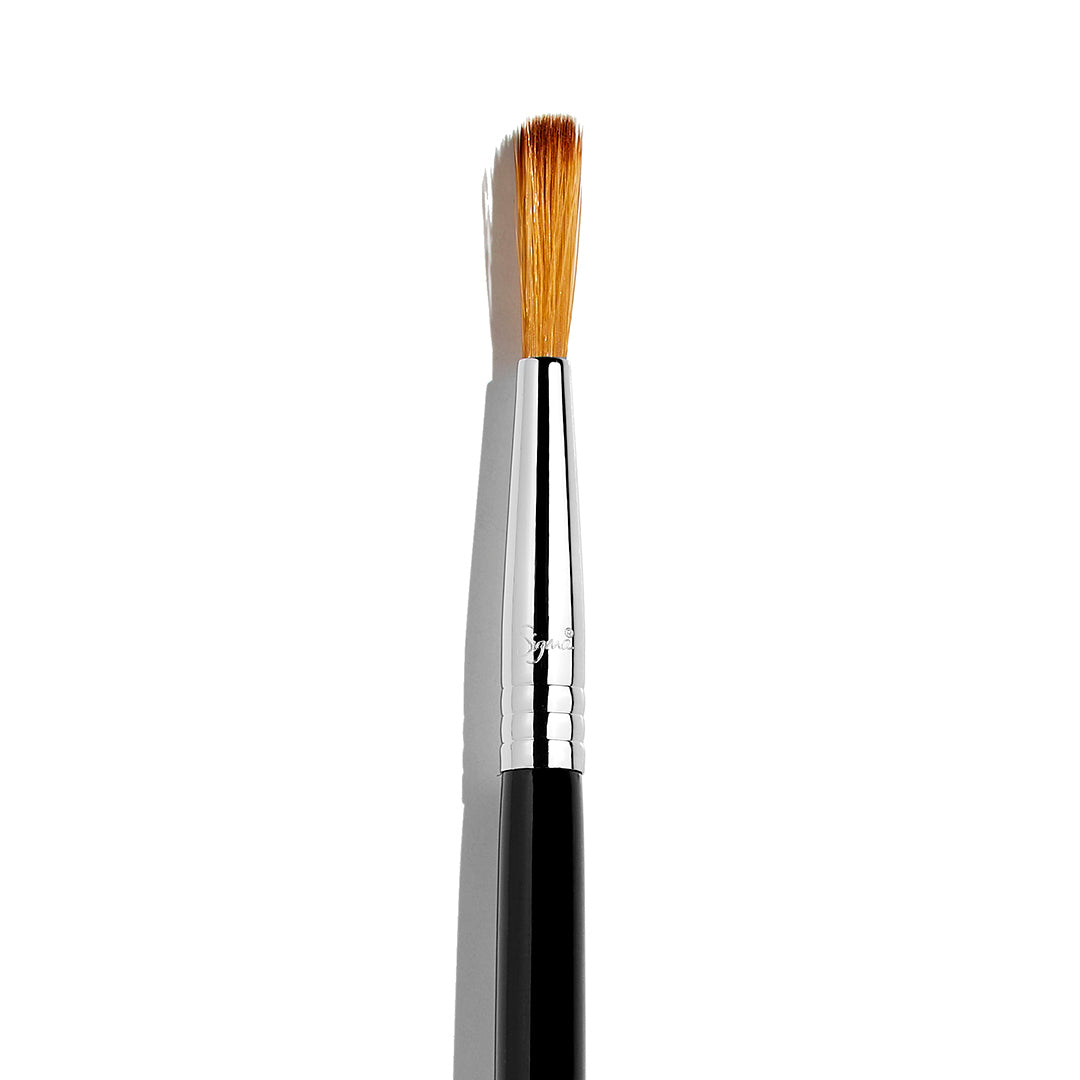 F71 Detail Concealer™ Brush