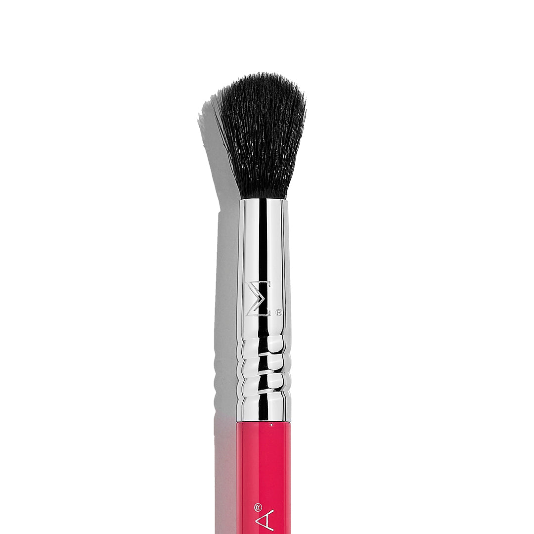E38 Mini Diffused Crease™ Brush