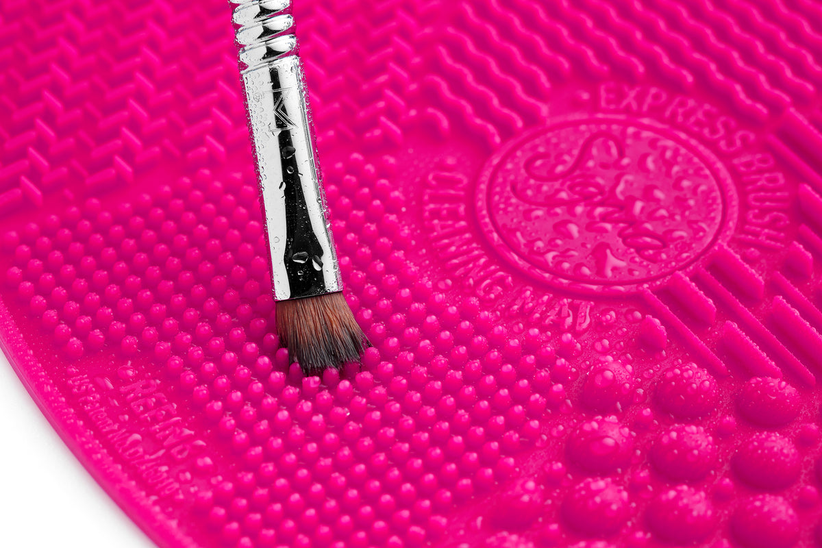 Sigma Spa® Express Brush Cleaning Mat - Classic