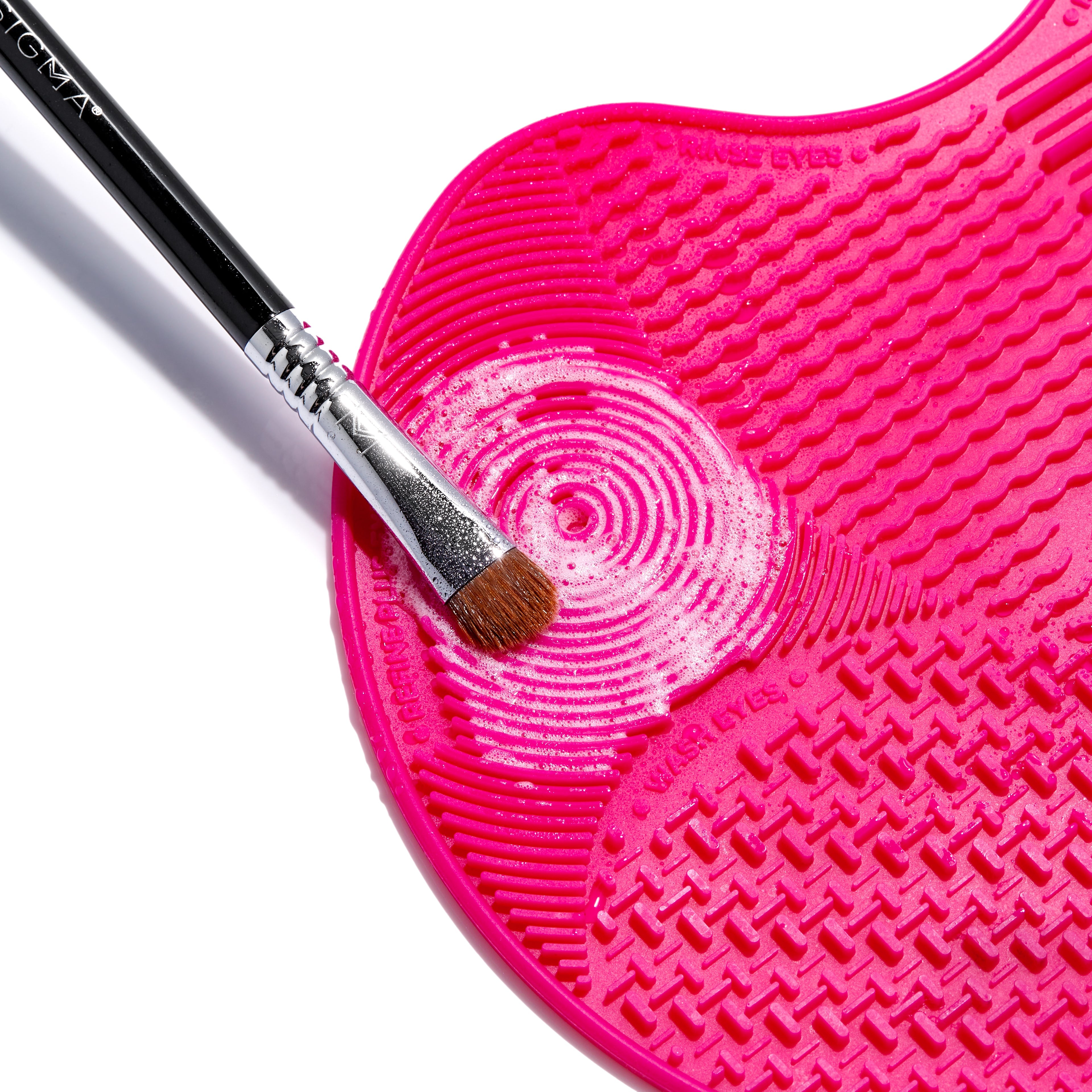 Sigma Spa® Express Brush Cleaning Mat