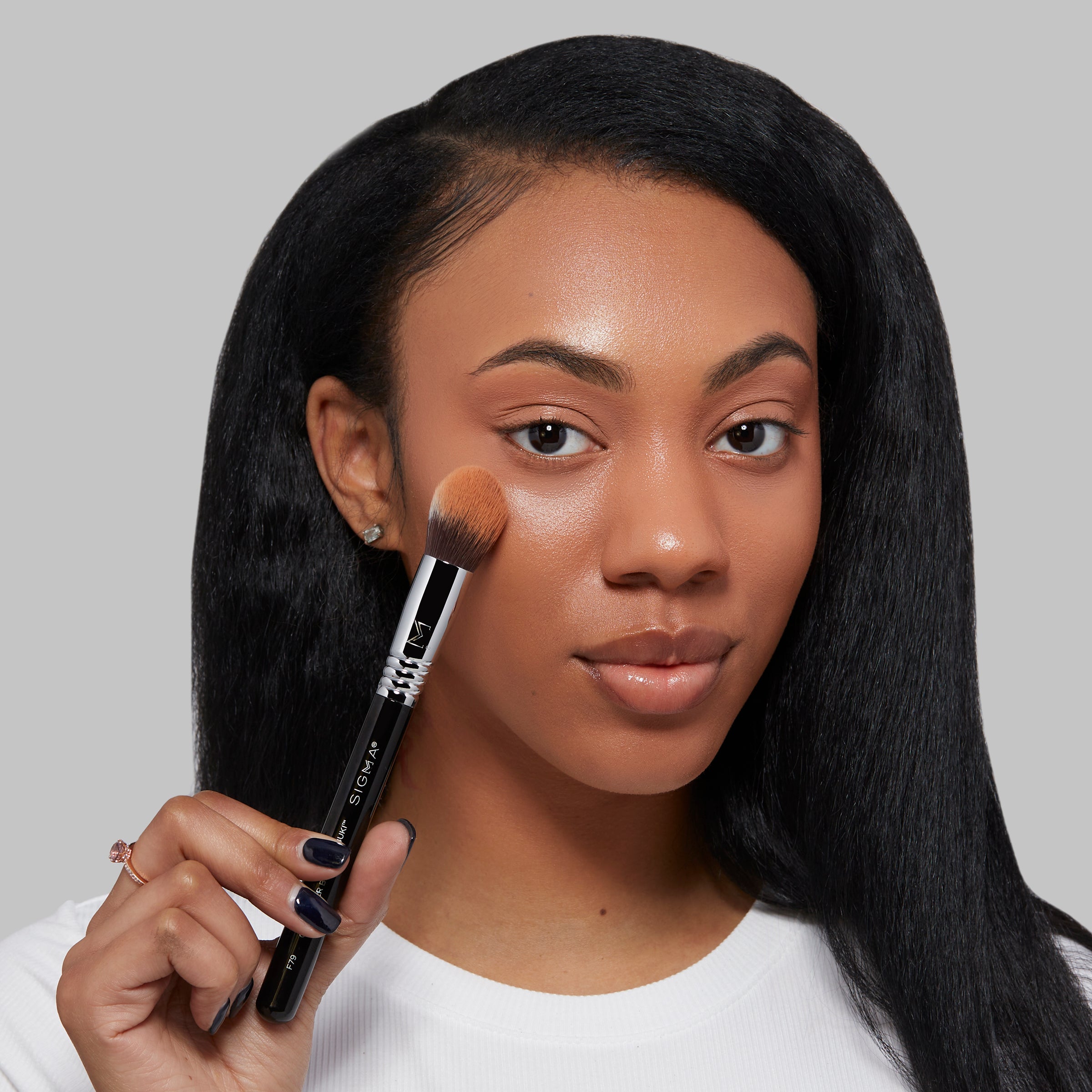 F79 Concealer Blend Kabuki™ Brush | Makeup Blending Brush