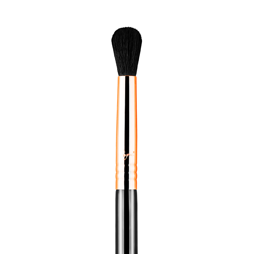 E38 Diffused Crease Brush - Copper