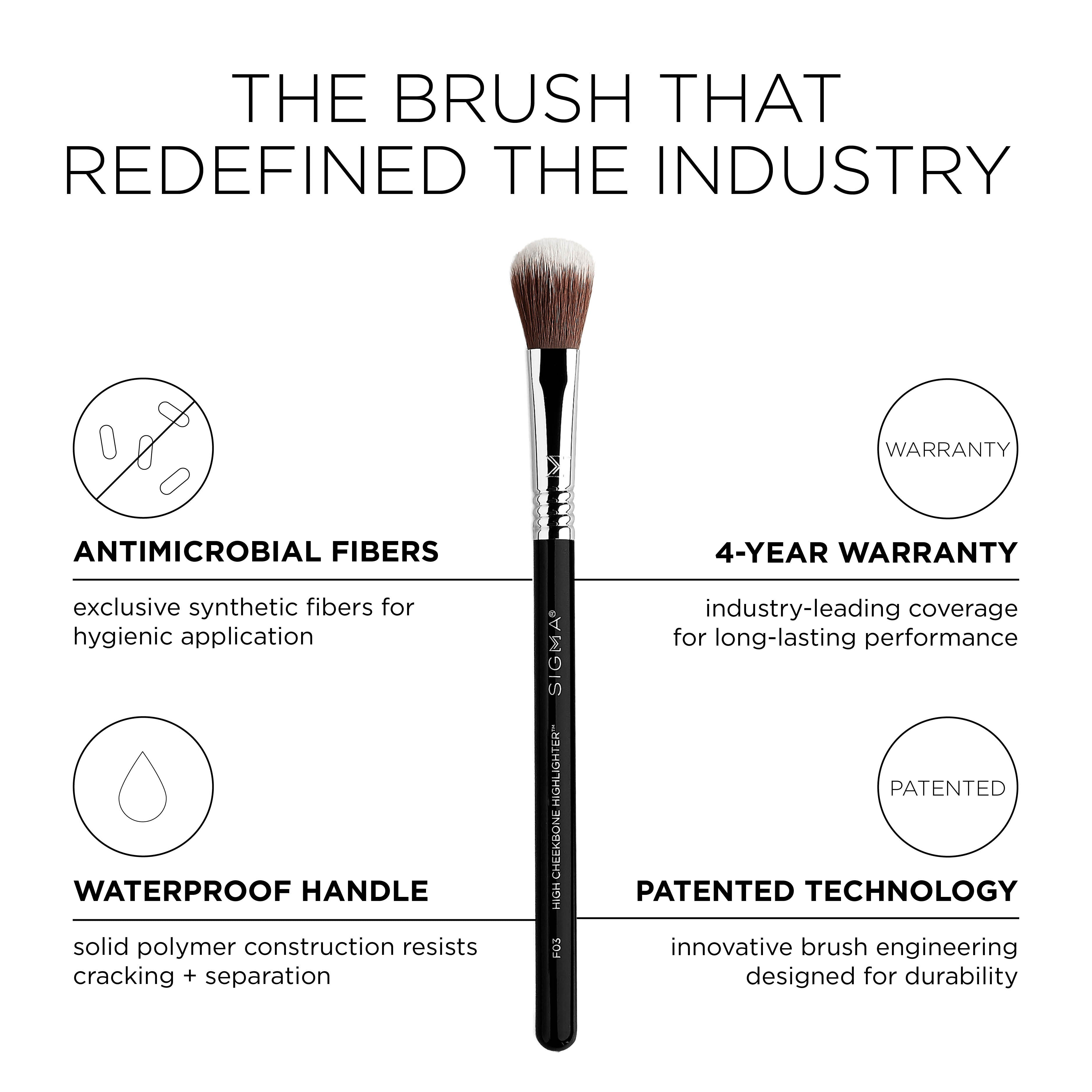 F03 High Cheekbone Highlighter™ Brush
