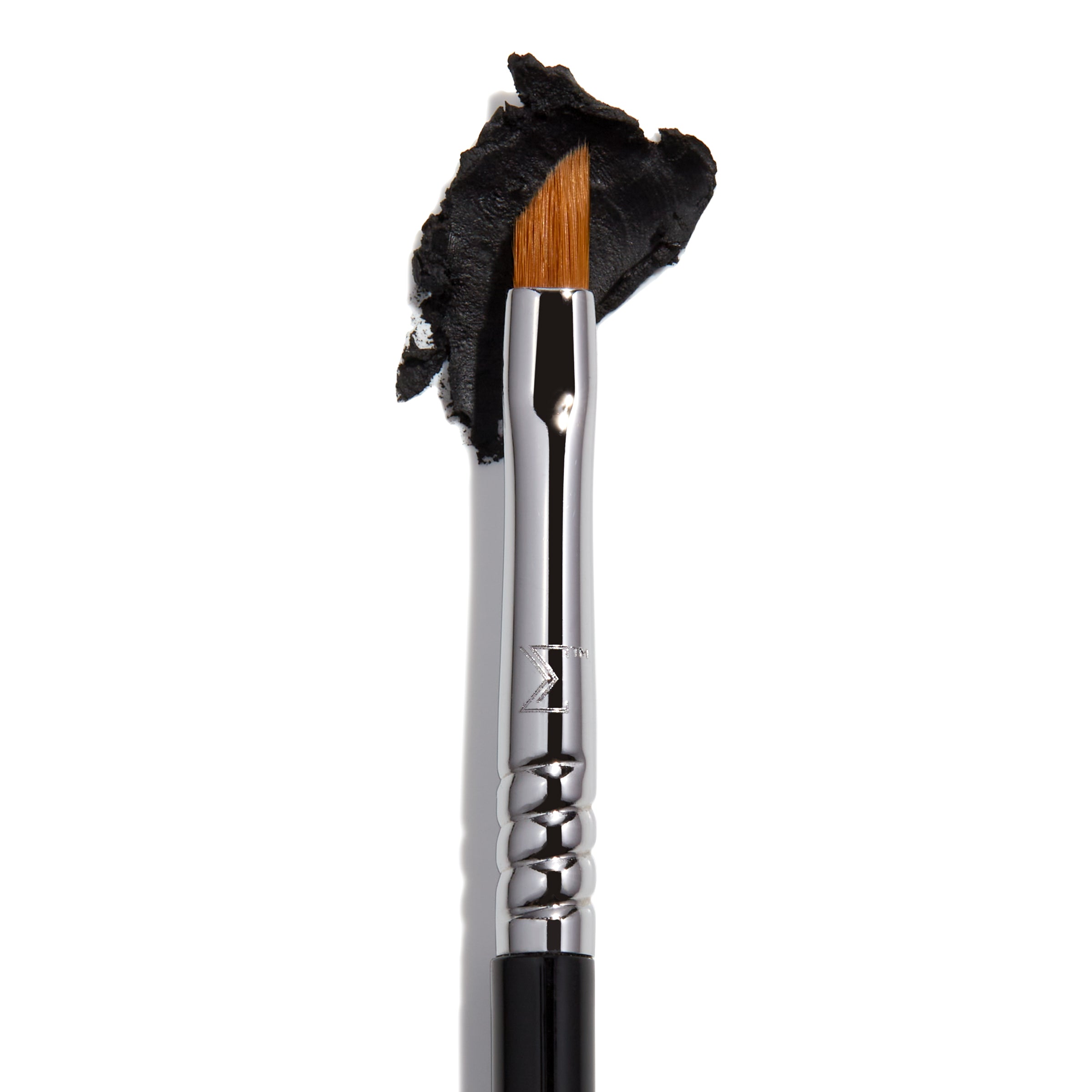 E06 Winged Liner™ Brush