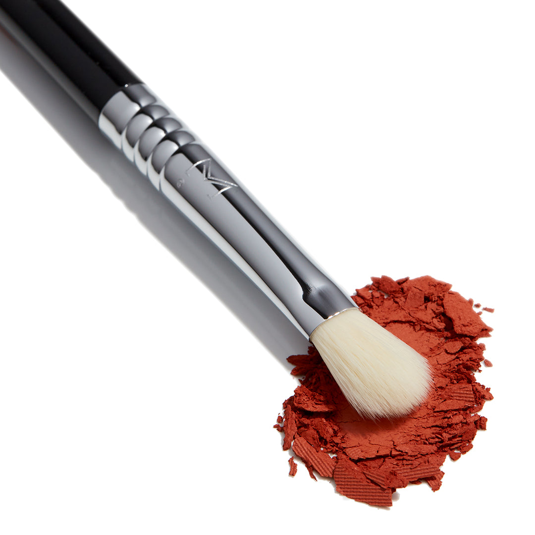 Sigma Beauty E27 Blending Brush - Thumbnail 4