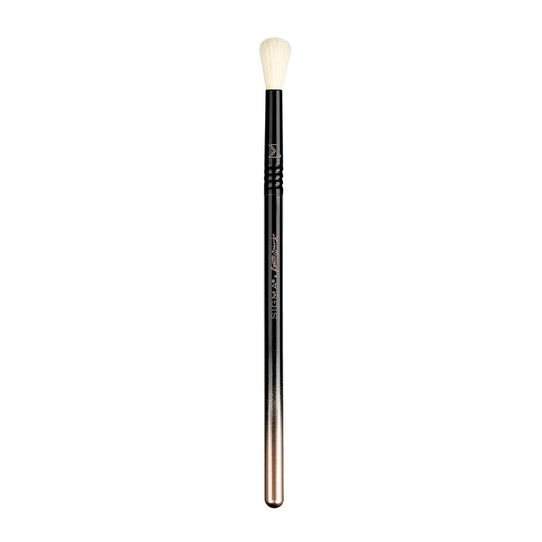 SIGMA X ROXETTE ARISA ROXSTAR E40 TAPERED BLENDING BRUSH