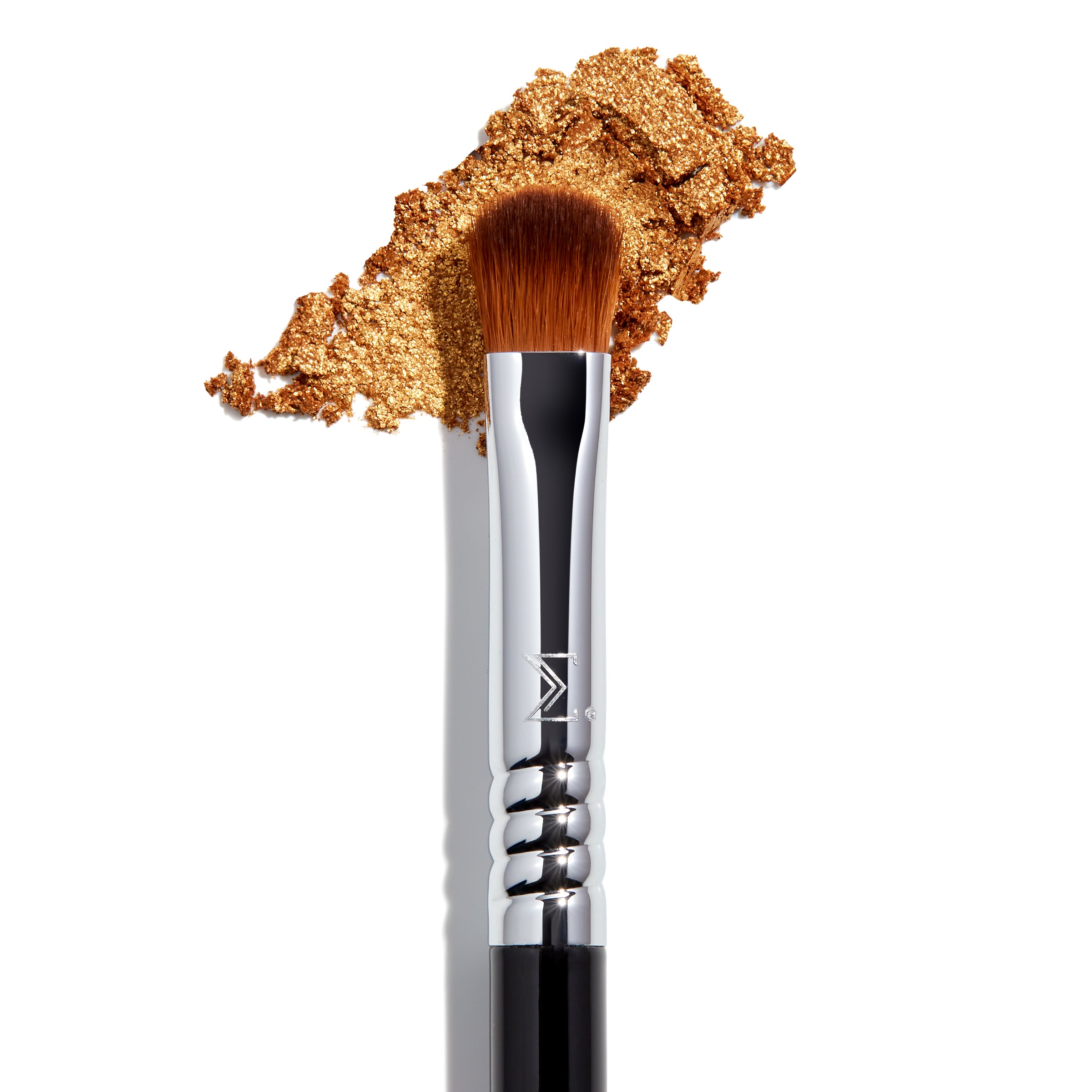 E54 Medium Sweeper™ Brush | Best Universal Eyeshadow Brush