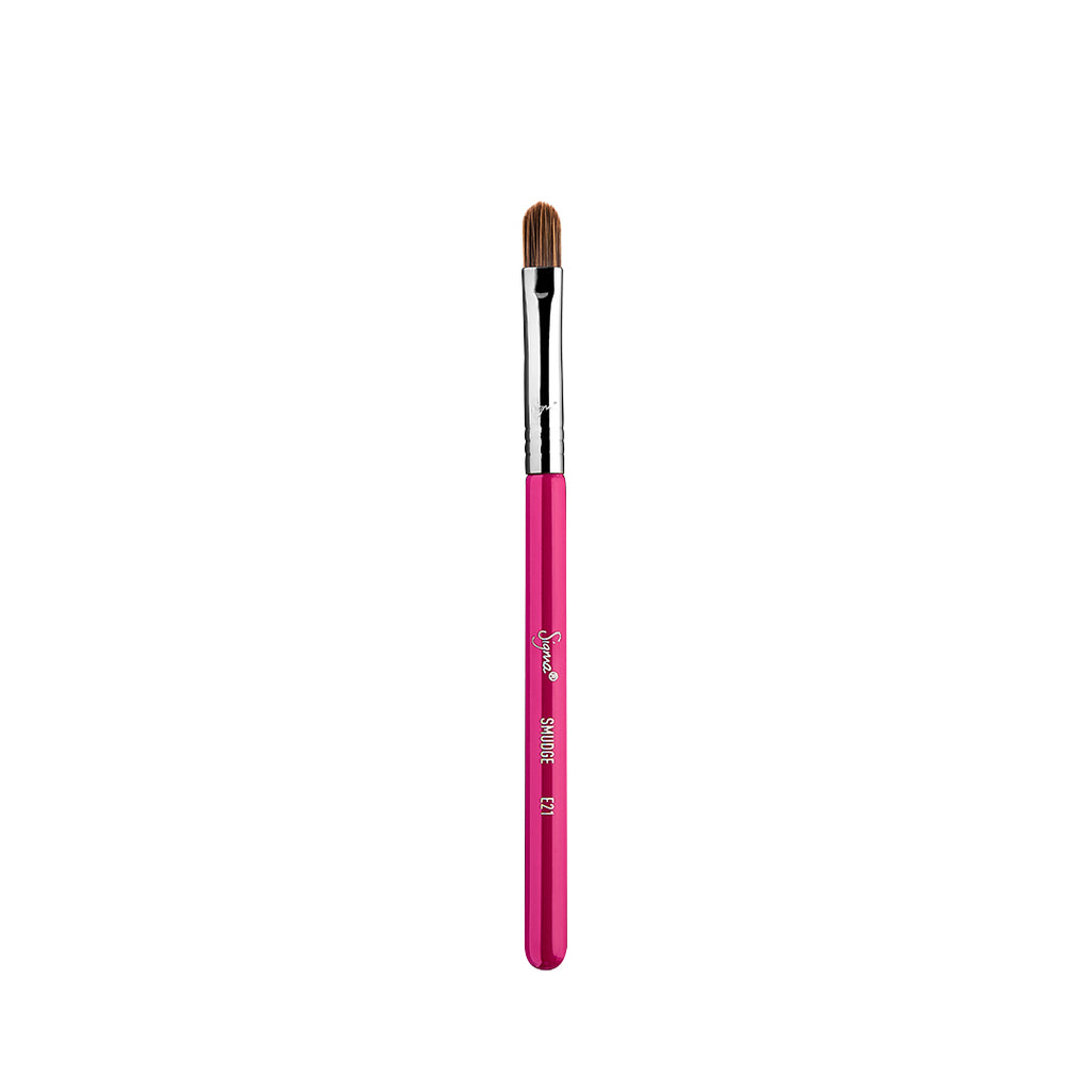 https://www.sigmabeauty.com/cdn/shop/files/E56_Mini_Pink_00002.jpg?v=1682609177&width=1024