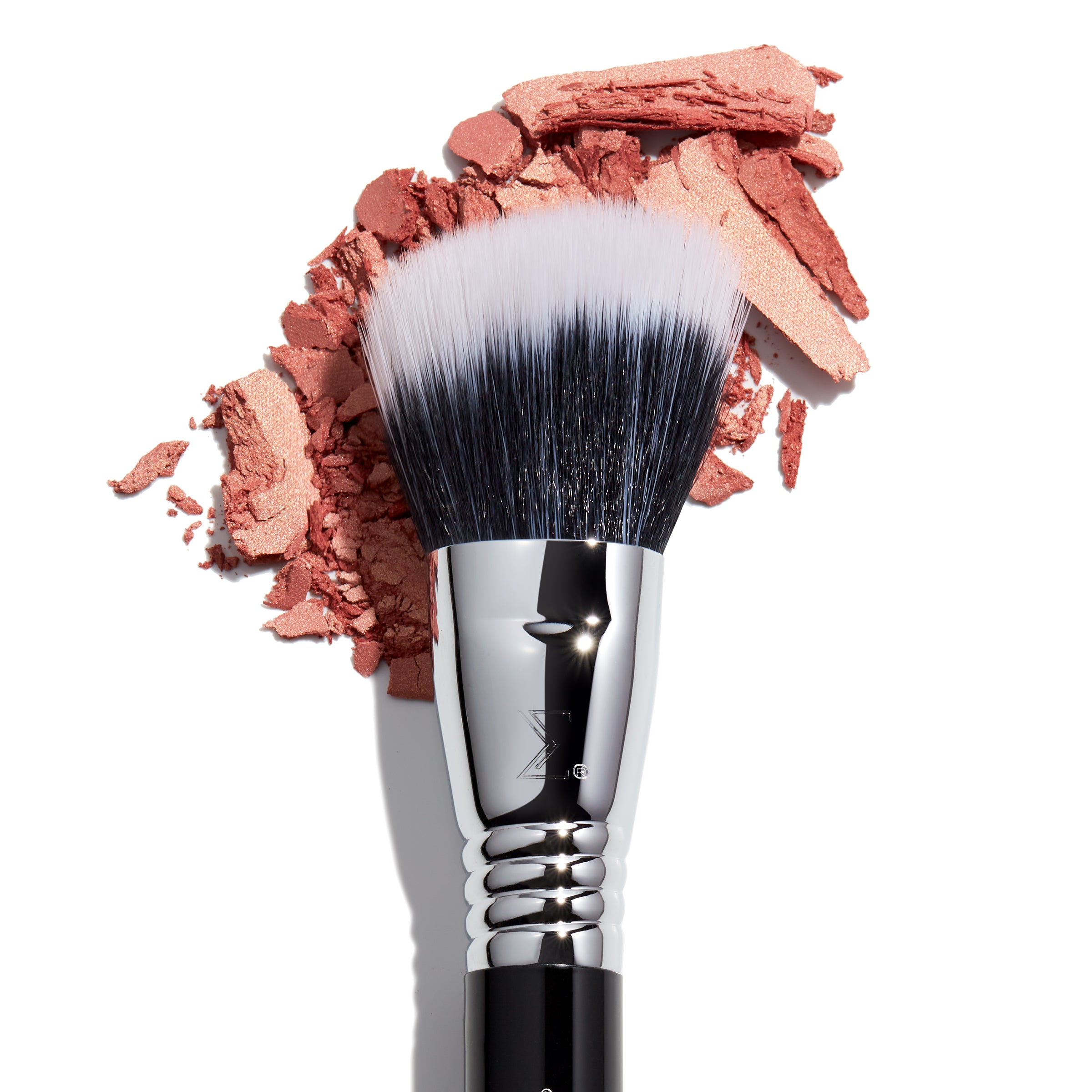 F53 Air Contour/Blush™ Brush