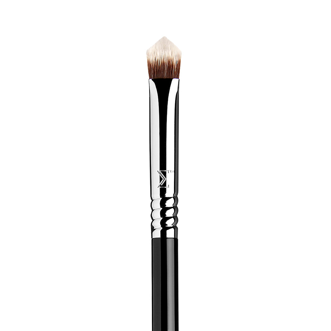 ‍P87 Edge Precision™ Brush (100% off)