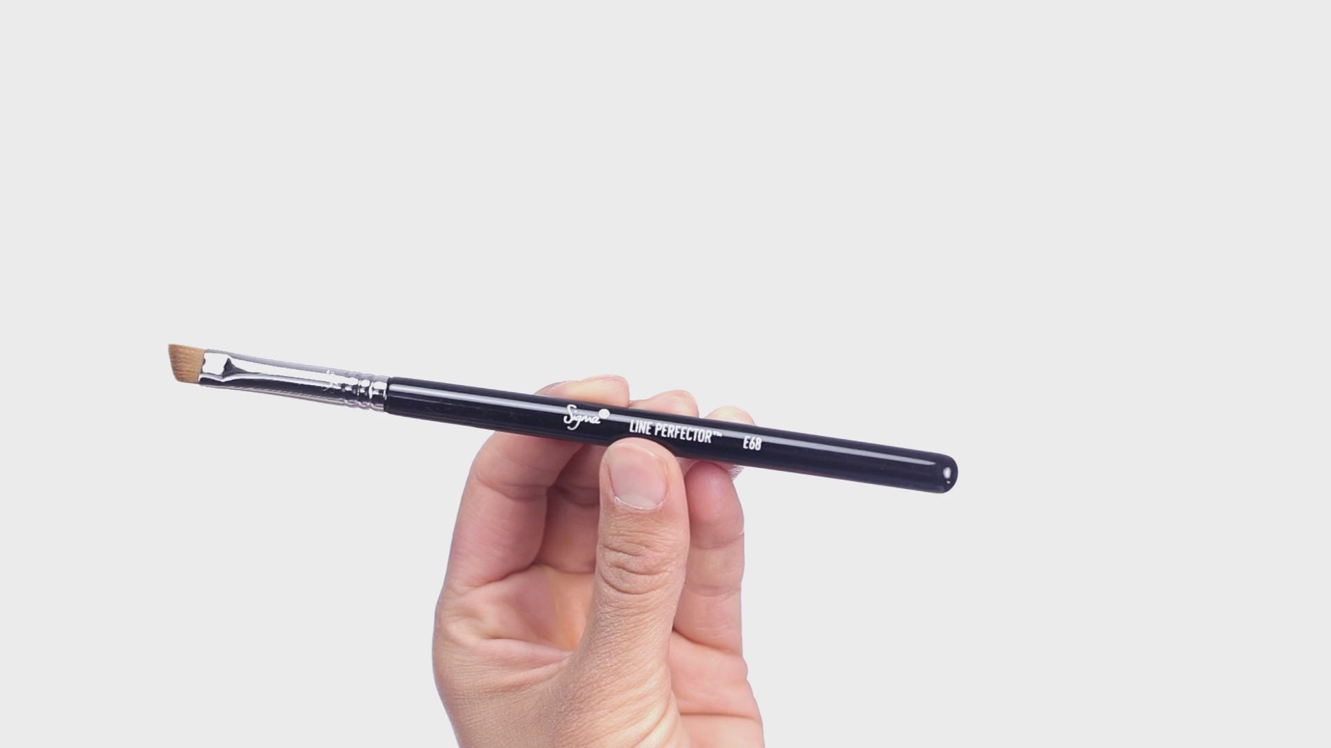 E68 LINE PERFECTOR™ BRUSH DEMO VIDEO