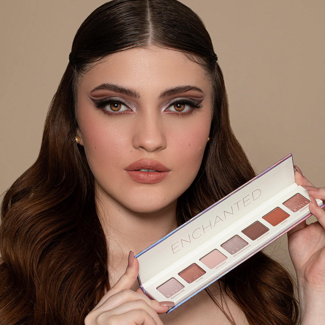 Model wearing Sigma Beauty Enchanted 7-shade Mini Eyeshadow Palette 